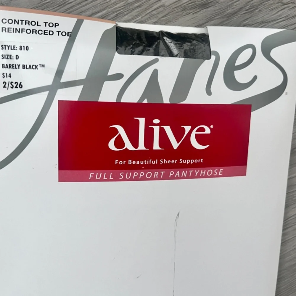 2-Hanes Control Top Reinforced Toe Pantyhose, Barely Black/Barley There Size D